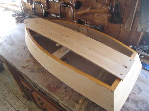 boatbuilding practice: the forty inch skiff off center