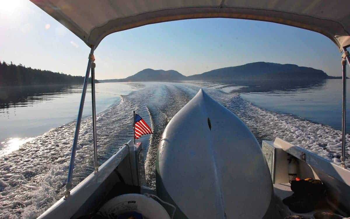 25' Outboard Cruiser SHEARWATER - OffCenterHarbor.com