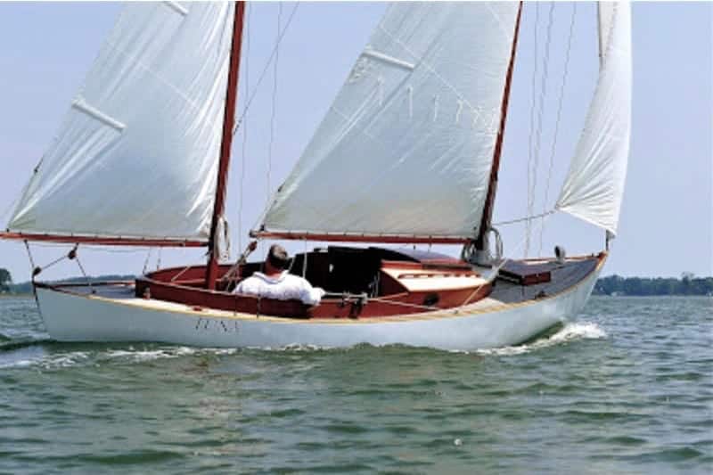 28' 1974 Herreshoff Rozinante LUNA Dream Boat Harbor Good Boats for ...